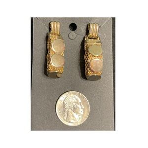 Vintage Gold Mesh Screw-back Earrings